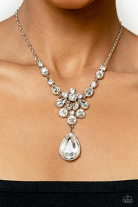 Paparazzi TWINKLE of an Eye Necklace - White (2023 EmpowerMe Pink Exclusive)