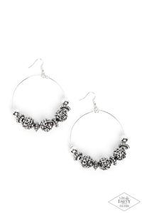 Paparazzi I Can Take a Compliment Earrings - Silver (Black Diamond Exclusive)