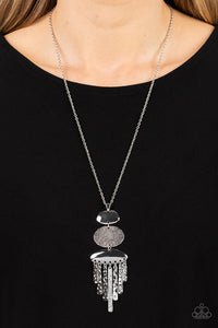 Paparazzi After the ARTIFACT Necklace - Silver
